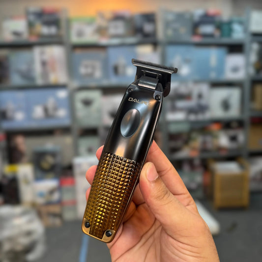 "DALING RF-699 Professional Rechargeable Hair Clipper – Cordless Trimmer for Hair & Beard"
